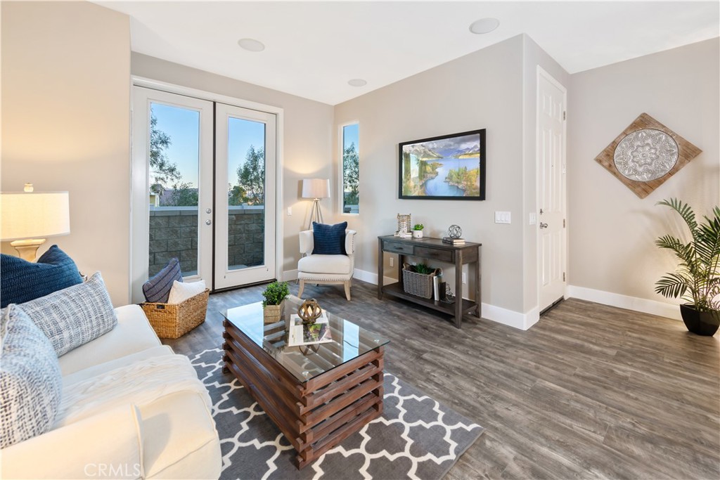 875 Poppyseed Way 403