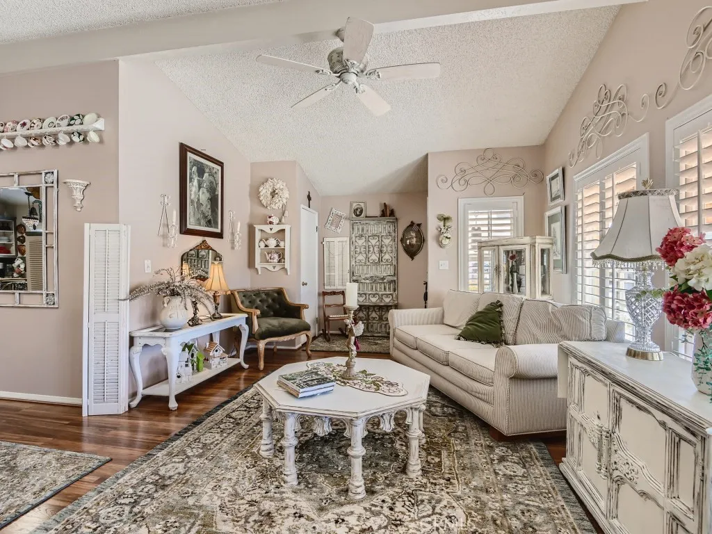 27250 Murrieta # 361