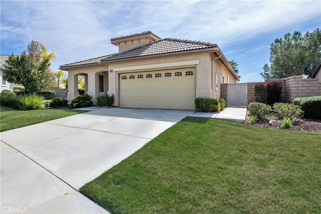 28517 Oasis View Circle