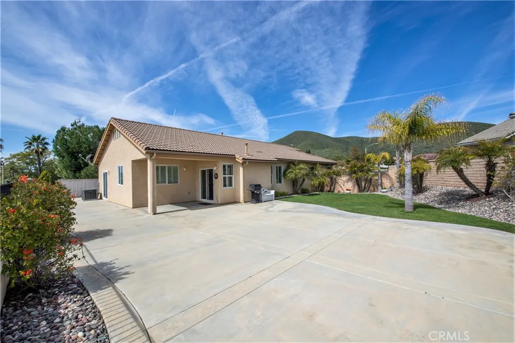 28517 Oasis View Circle