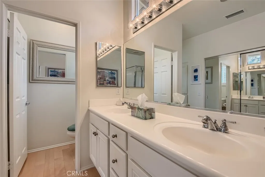 28517 Oasis View Circle