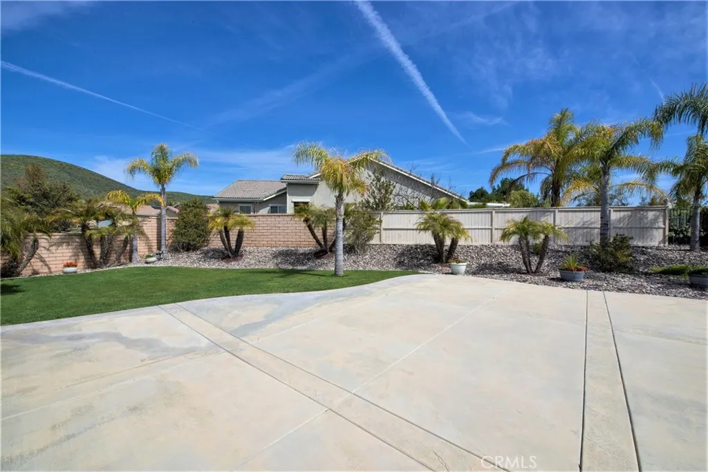 28517 Oasis View Circle