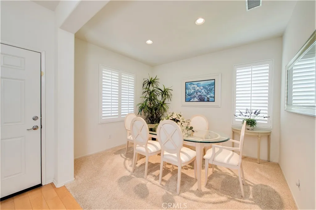 28517 Oasis View Circle