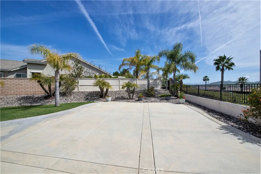 28517 Oasis View Circle