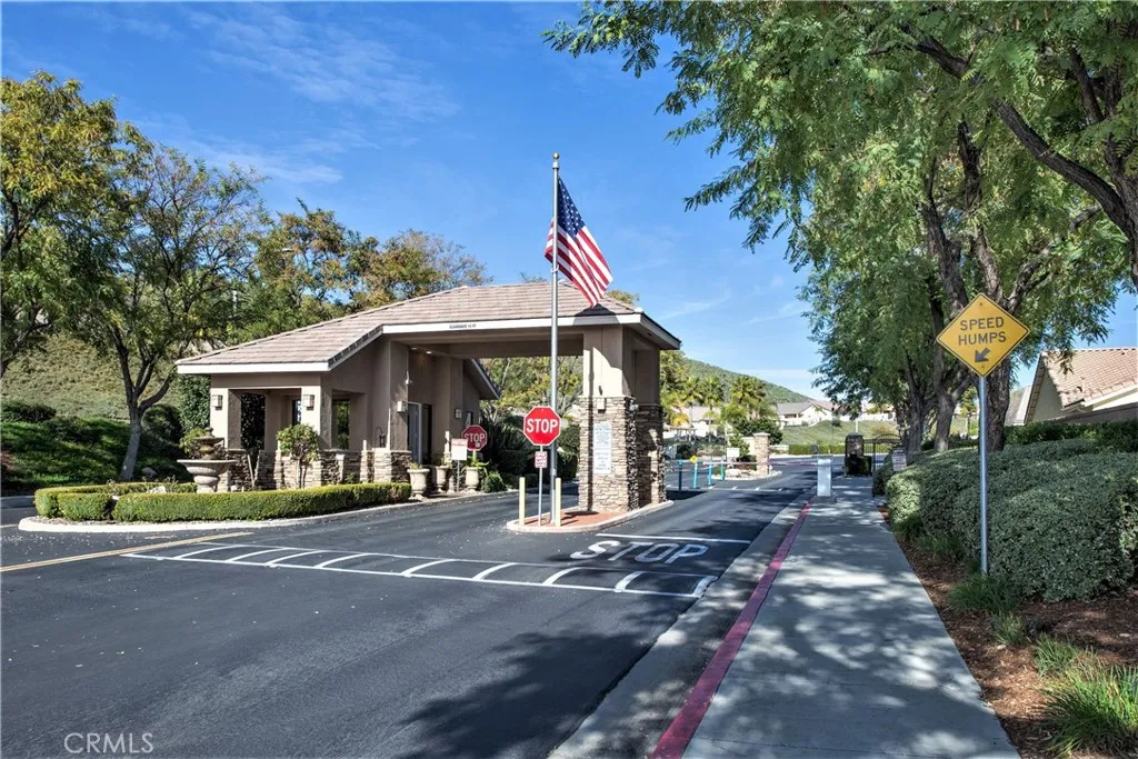 28517 Oasis View Circle