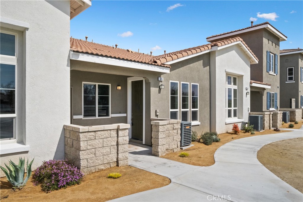 986 Coriander Drive 306