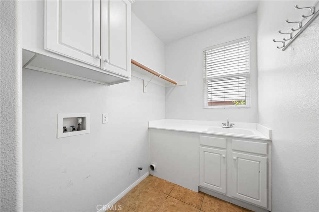 41577 Eagle Point Way