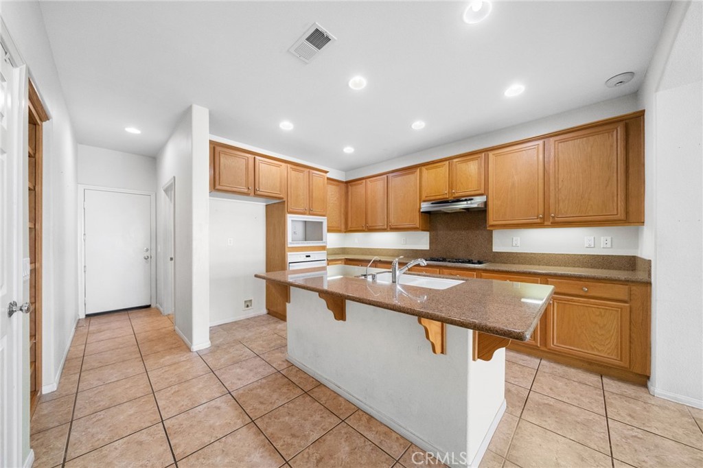 41577 Eagle Point Way