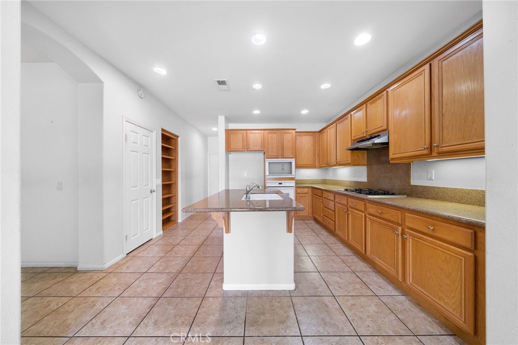 41577 Eagle Point Way