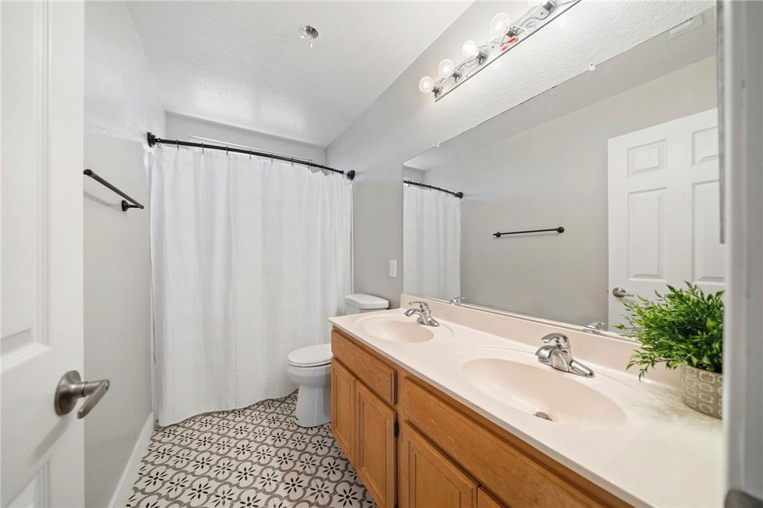 44514 Leona Court