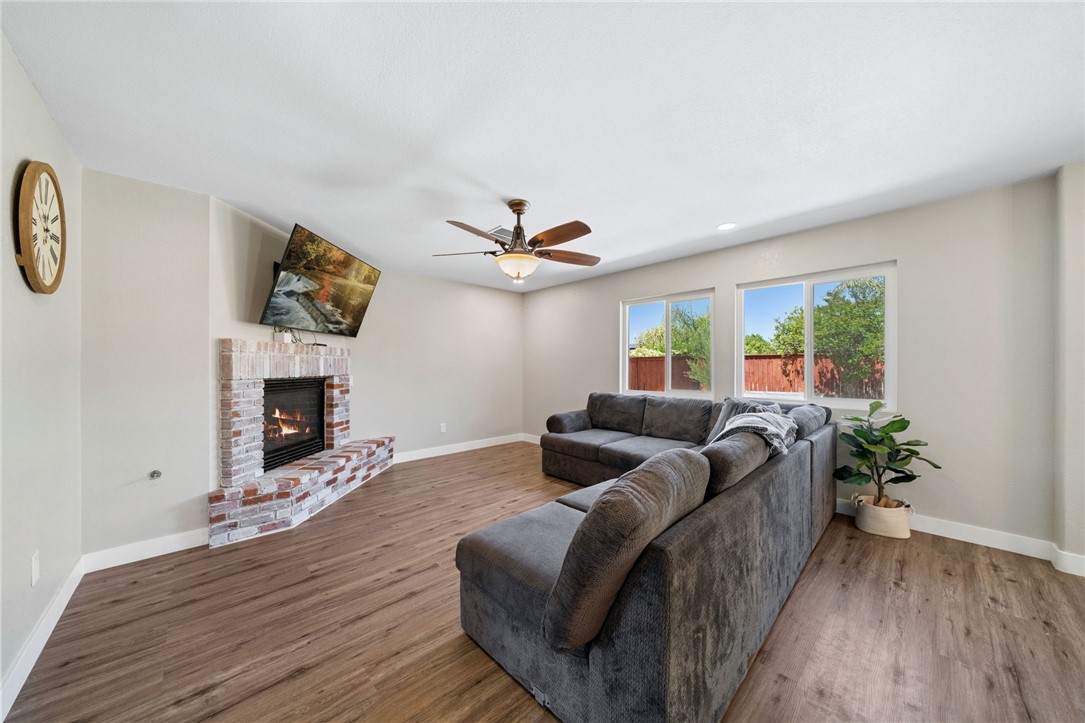 44514 Leona Court