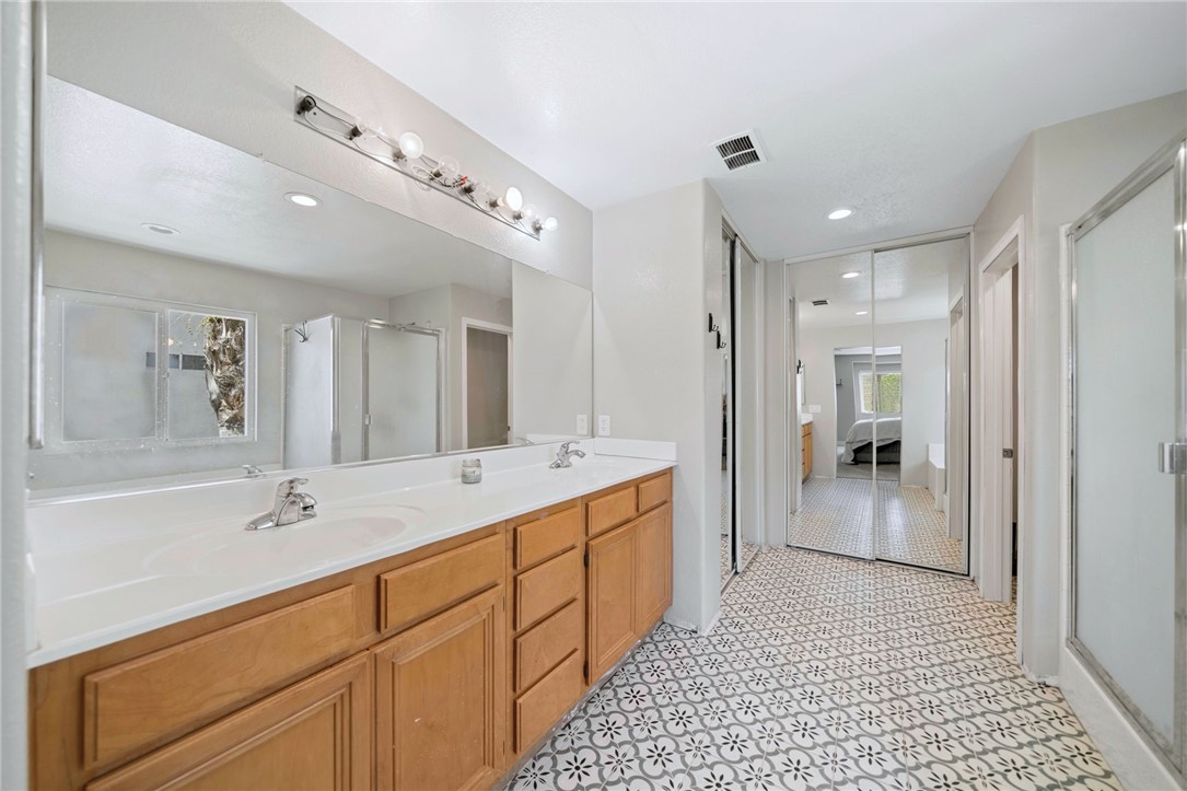 44514 Leona Court