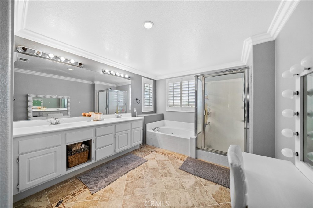 292 Gladiolus Way