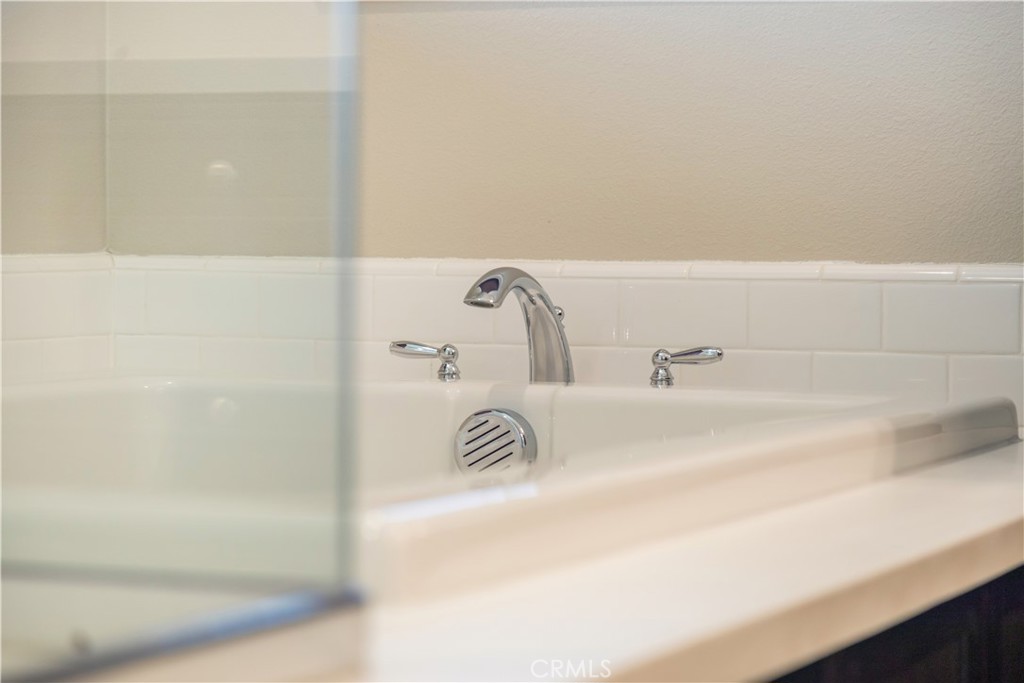 35389 Laurel Tree Court