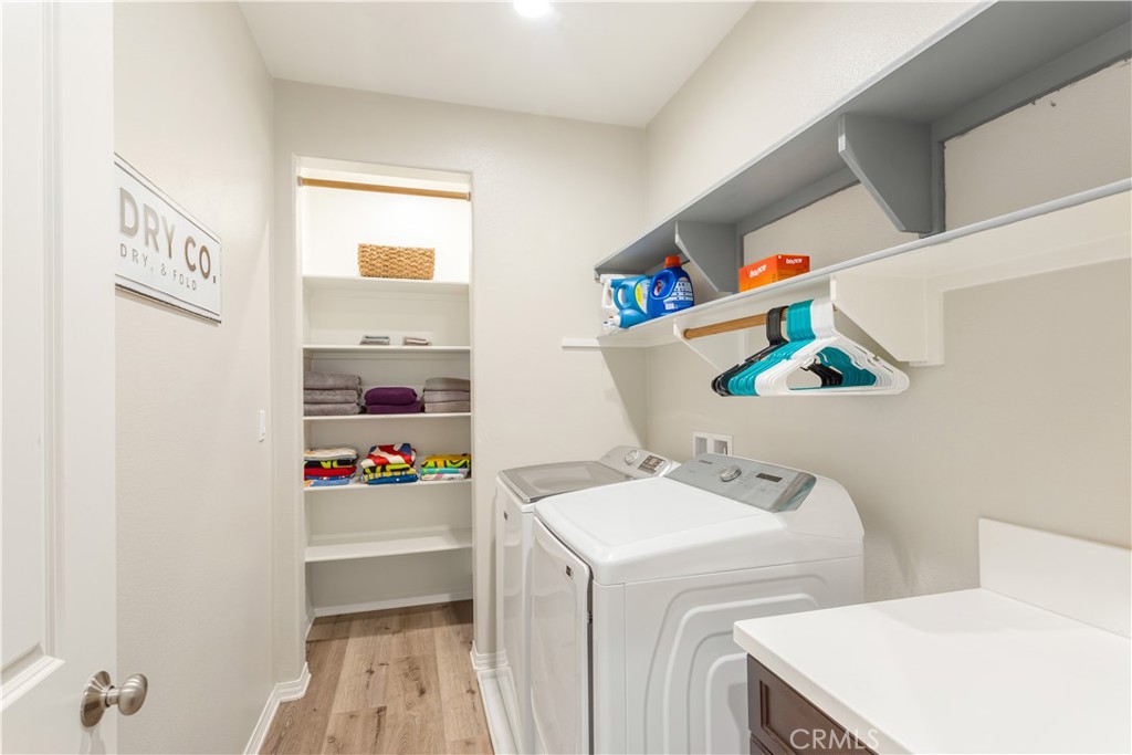 35389 Laurel Tree Court