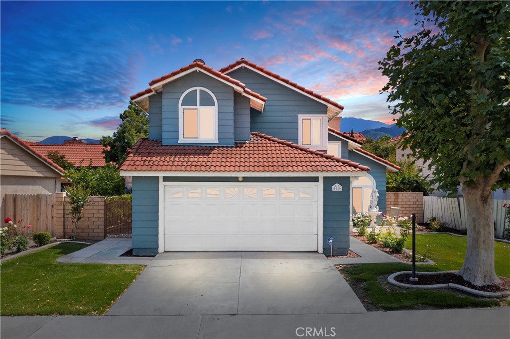 9049 Canyon Shadows Place