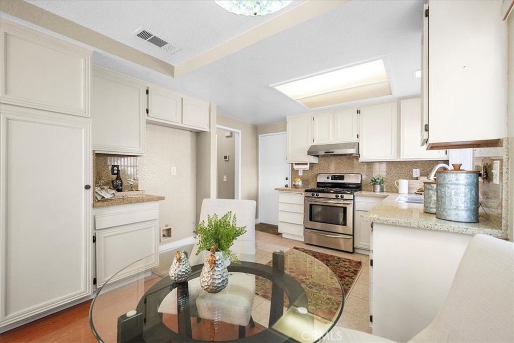 9049 Canyon Shadows Place