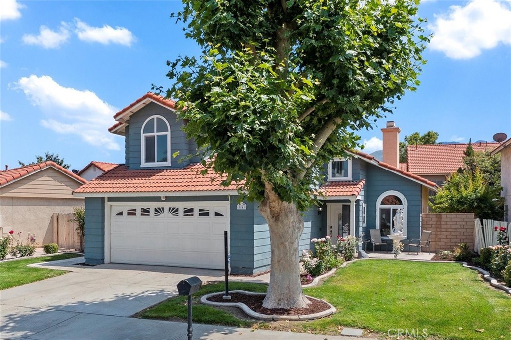 9049 Canyon Shadows Place