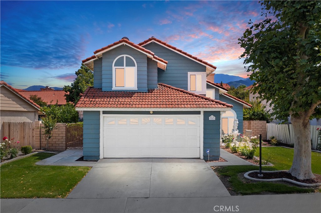 9049 Canyon Shadows Place