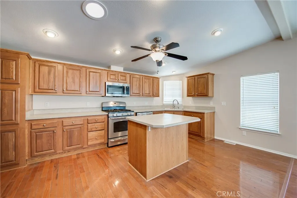 160 San Carlos Drive