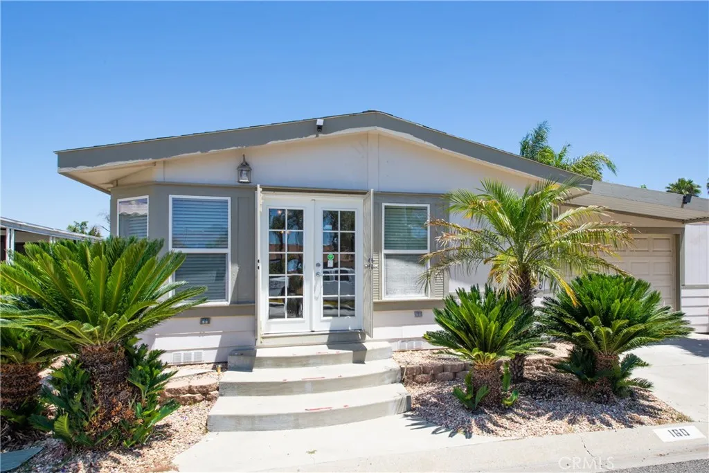 160 San Carlos Drive