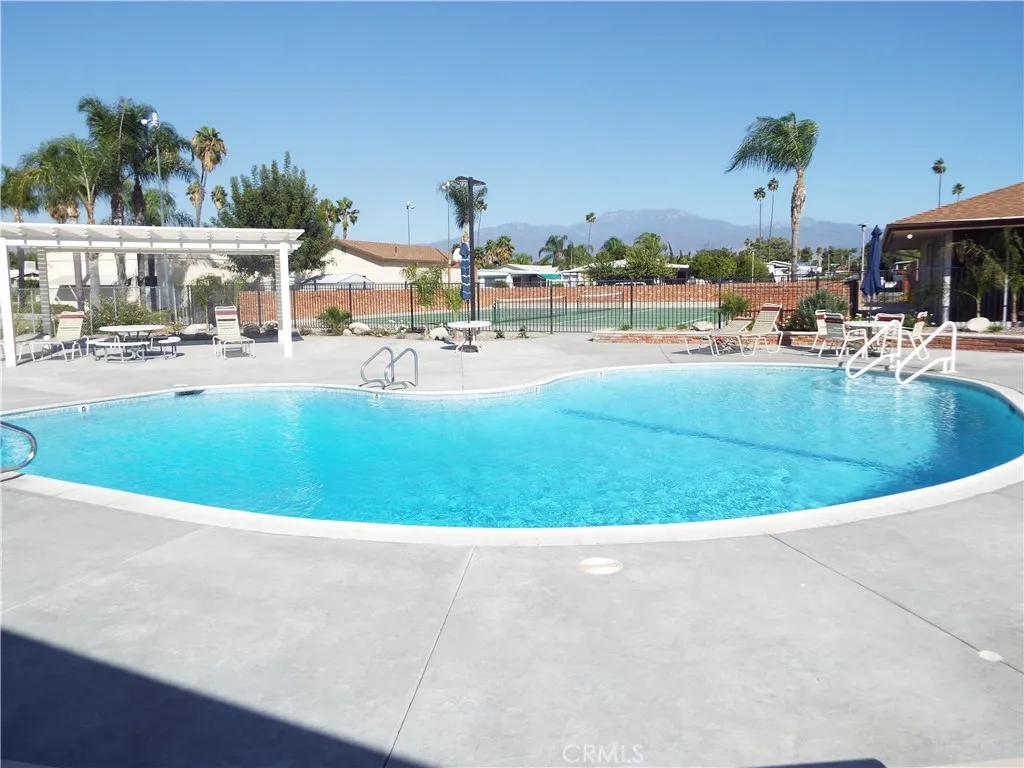 160 San Carlos Drive