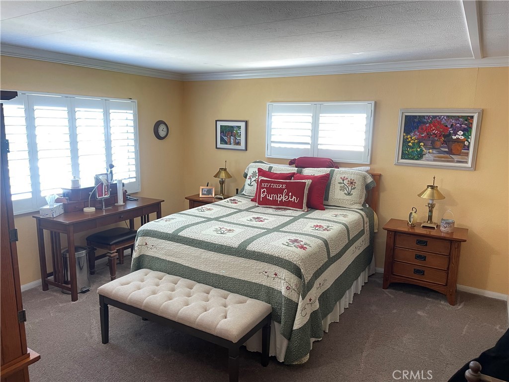 1120 Mission Road 64