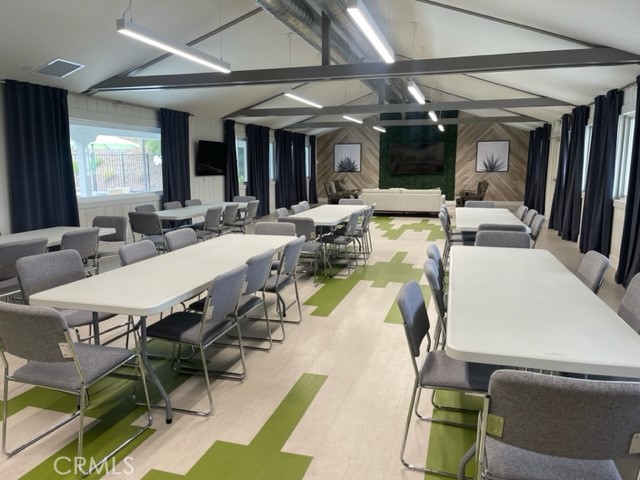 1120 Mission Road 64