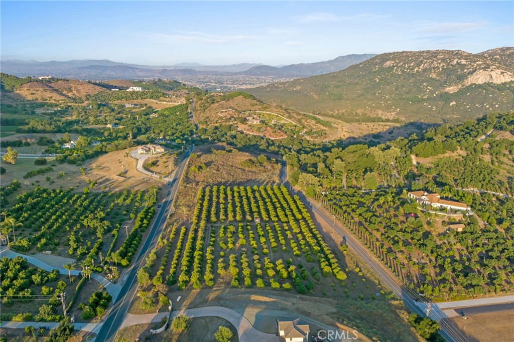 13 Via Santa Rosa