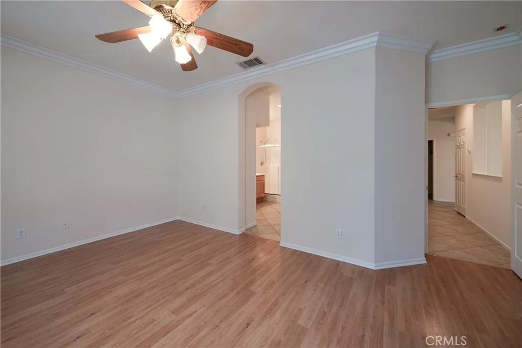 28238 Glenside Court