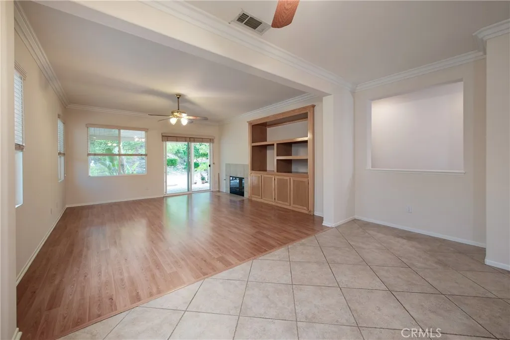 28238 Glenside Court