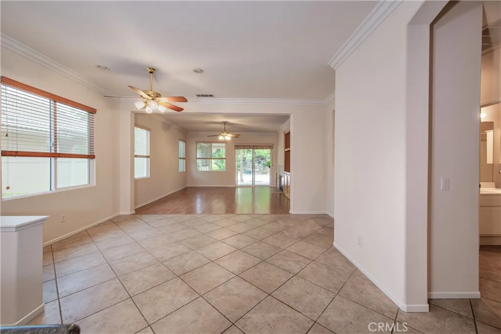 28238 Glenside Court