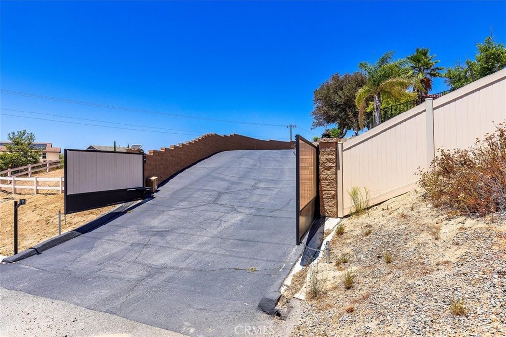 32020 Buena Ventura Road