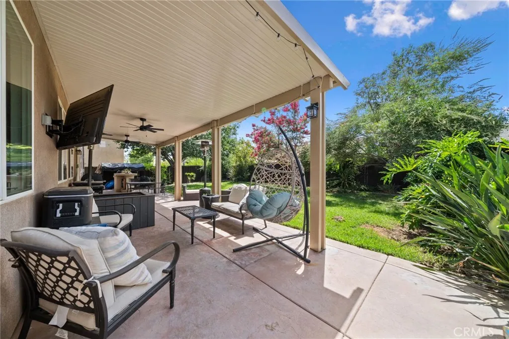 23887 Cloverleaf Way