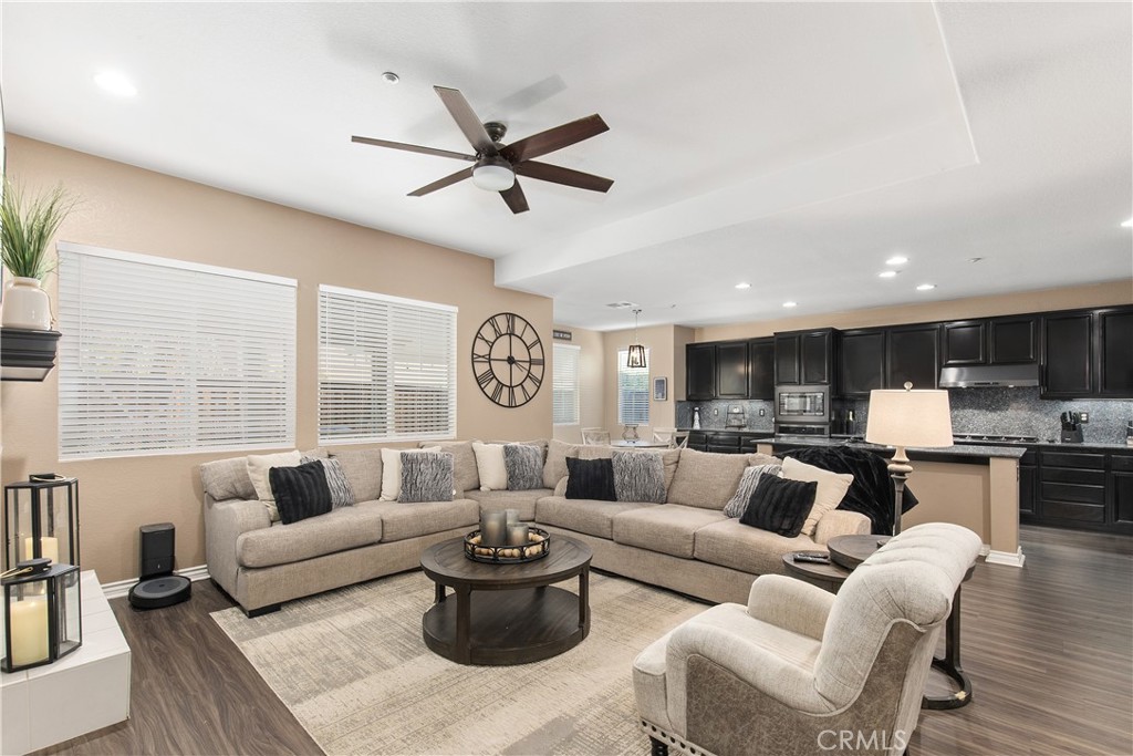 41013 Seafoam Circle