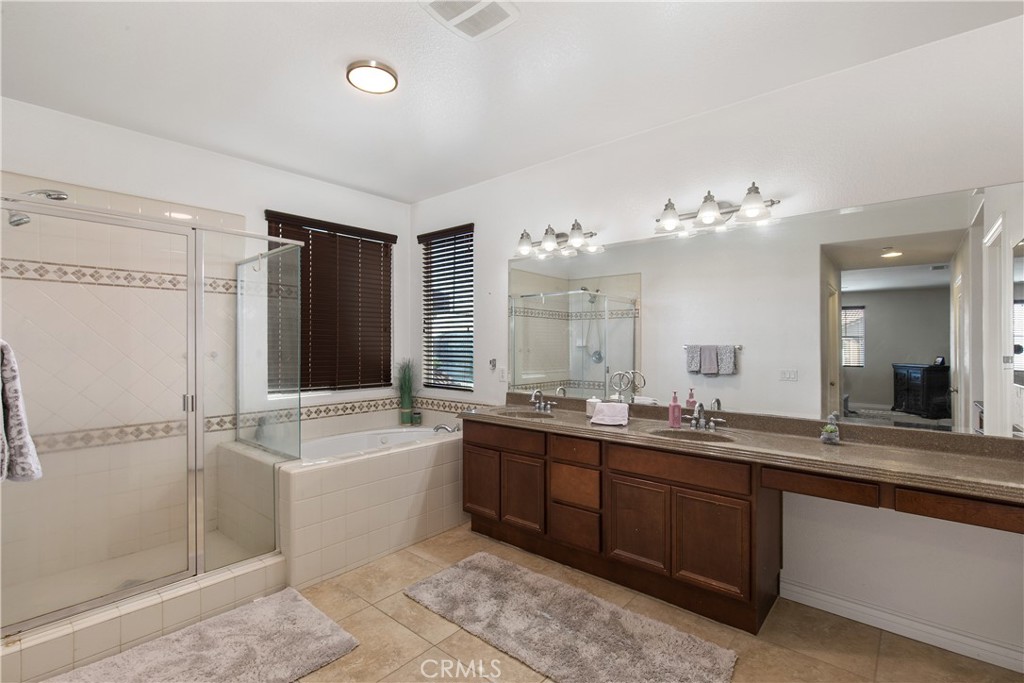 41013 Seafoam Circle