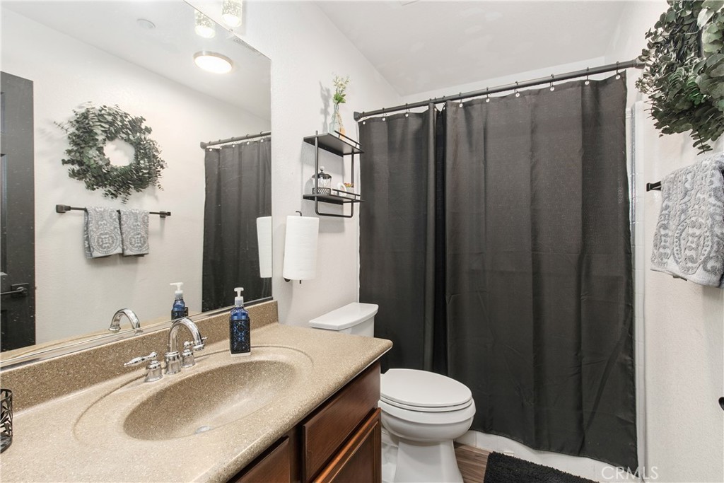 41013 Seafoam Circle