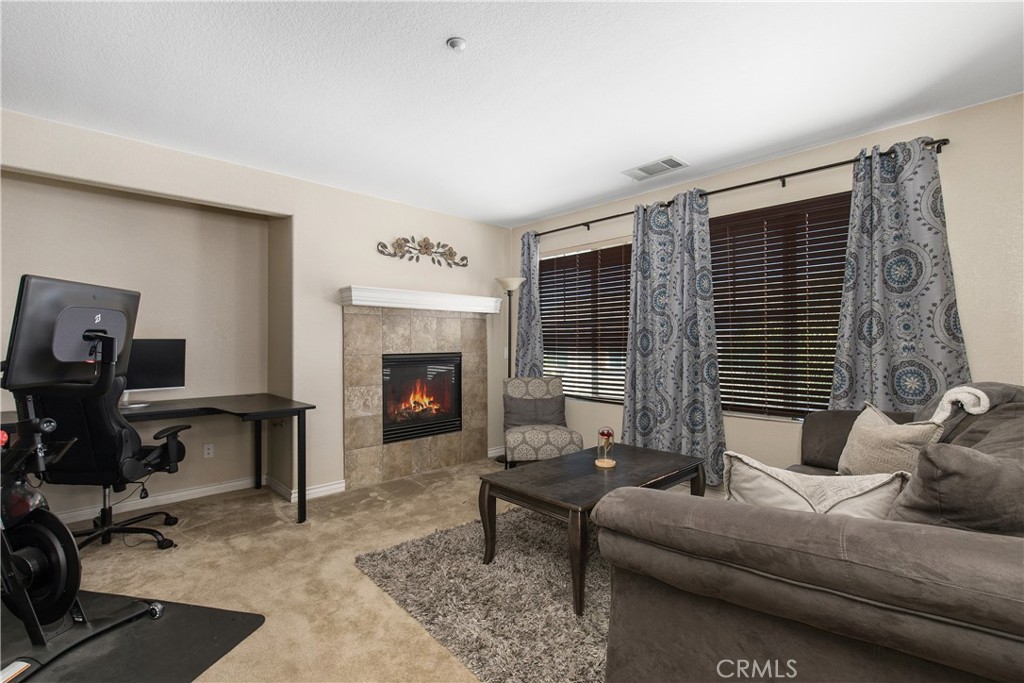 41013 Seafoam Circle