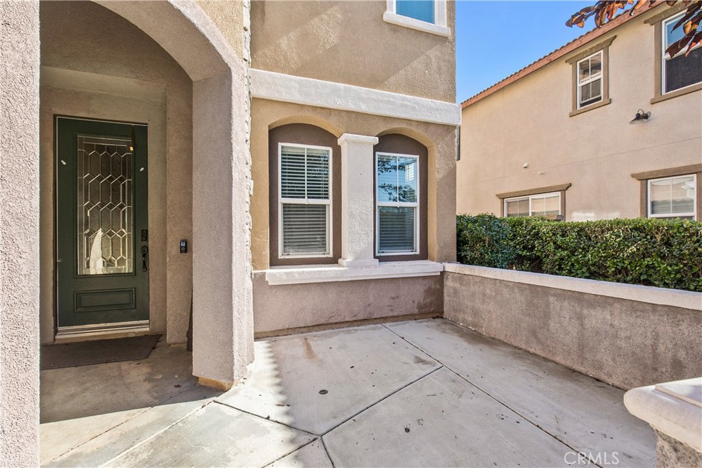 41013 Seafoam Circle