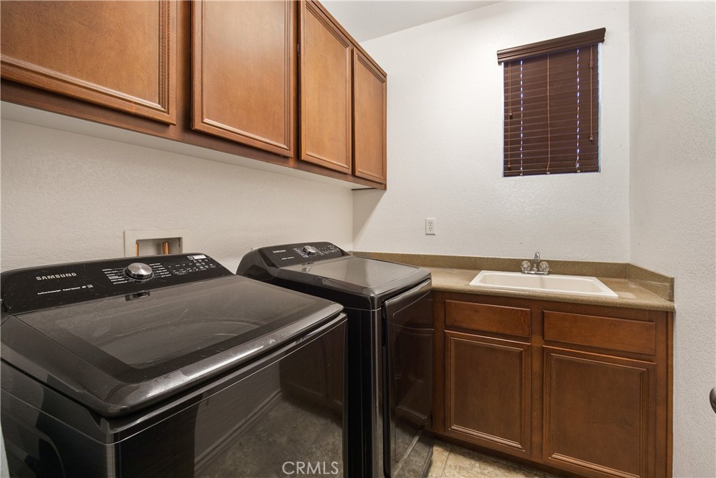 41013 Seafoam Circle