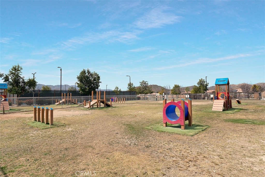 41013 Seafoam Circle