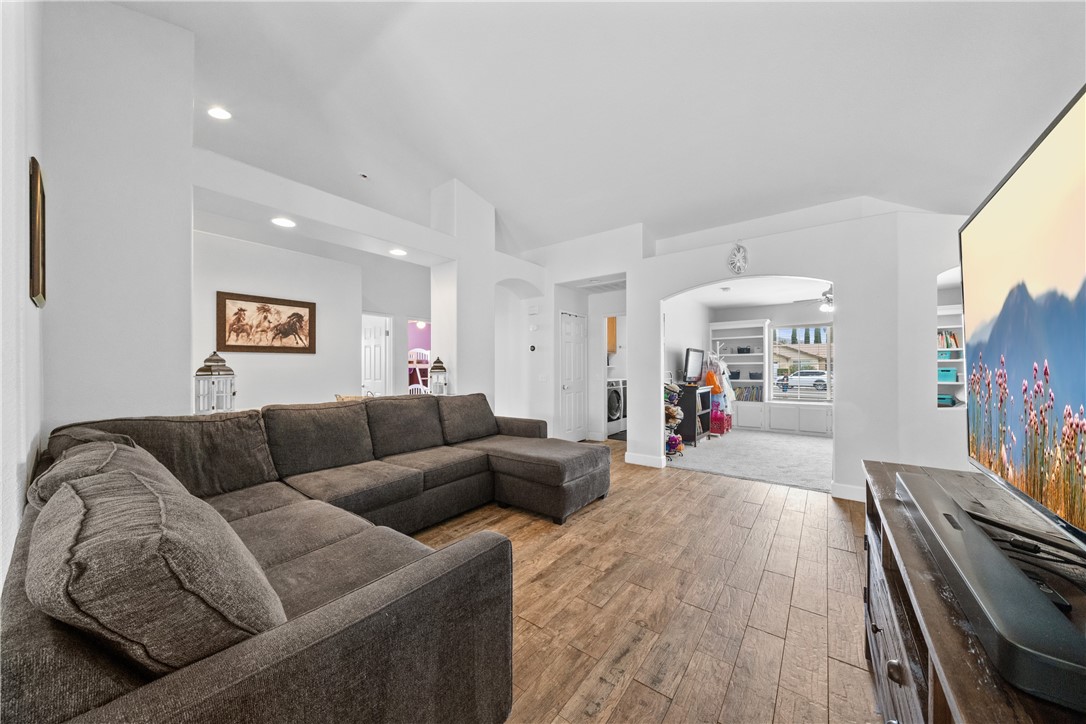 35919 Nord Court