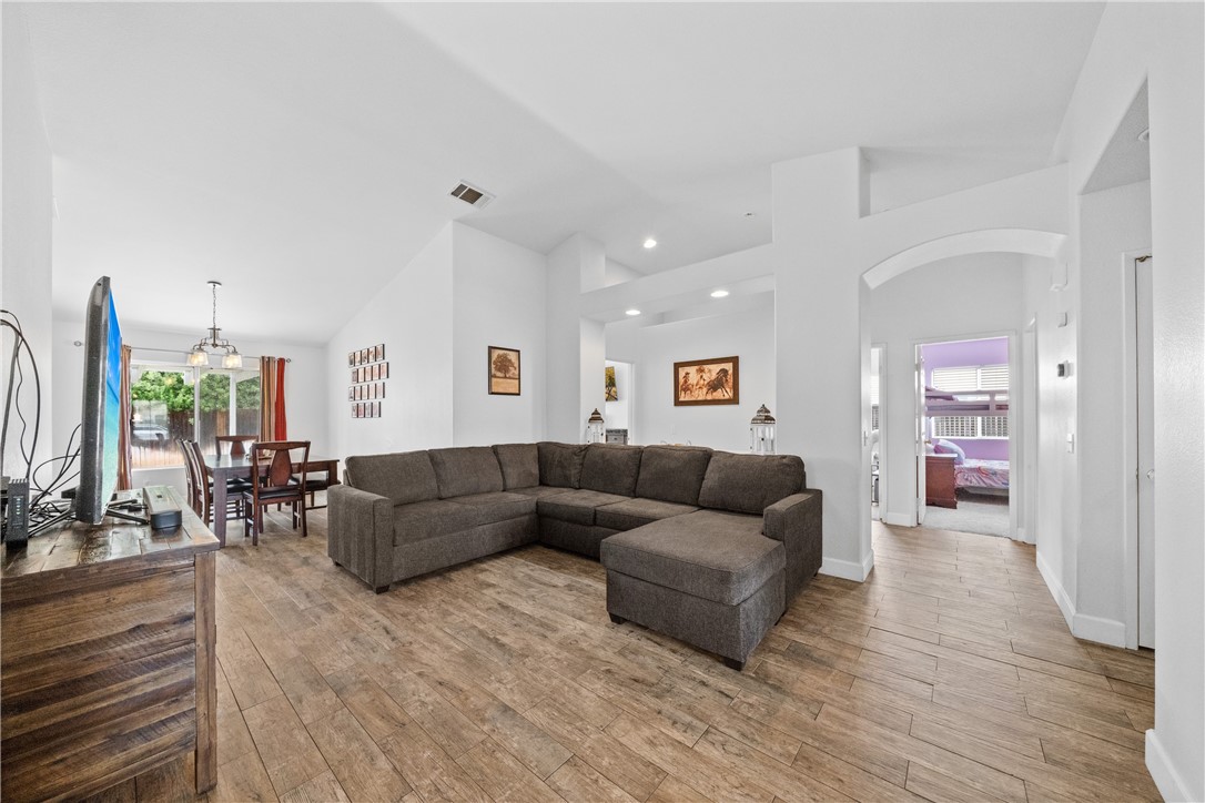 35919 Nord Court