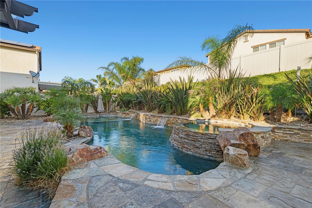 45094 Morgan Heights Road