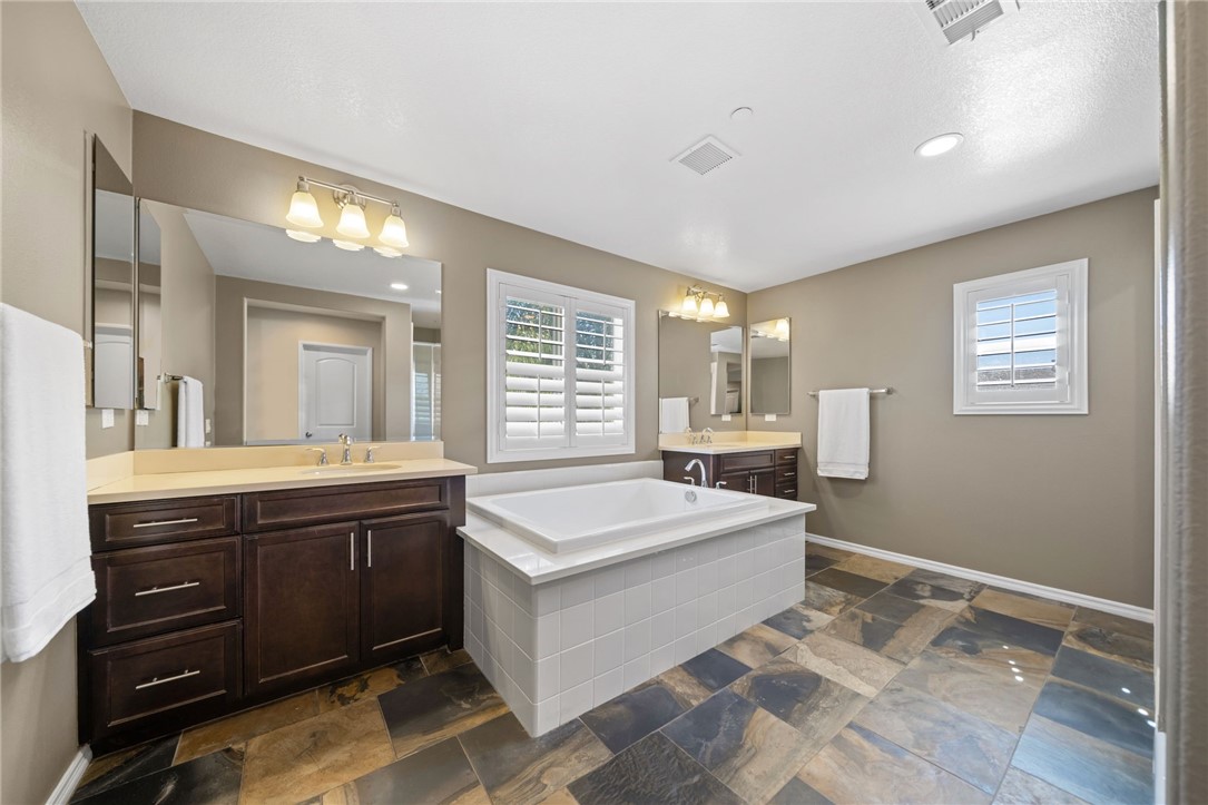 45094 Morgan Heights Road