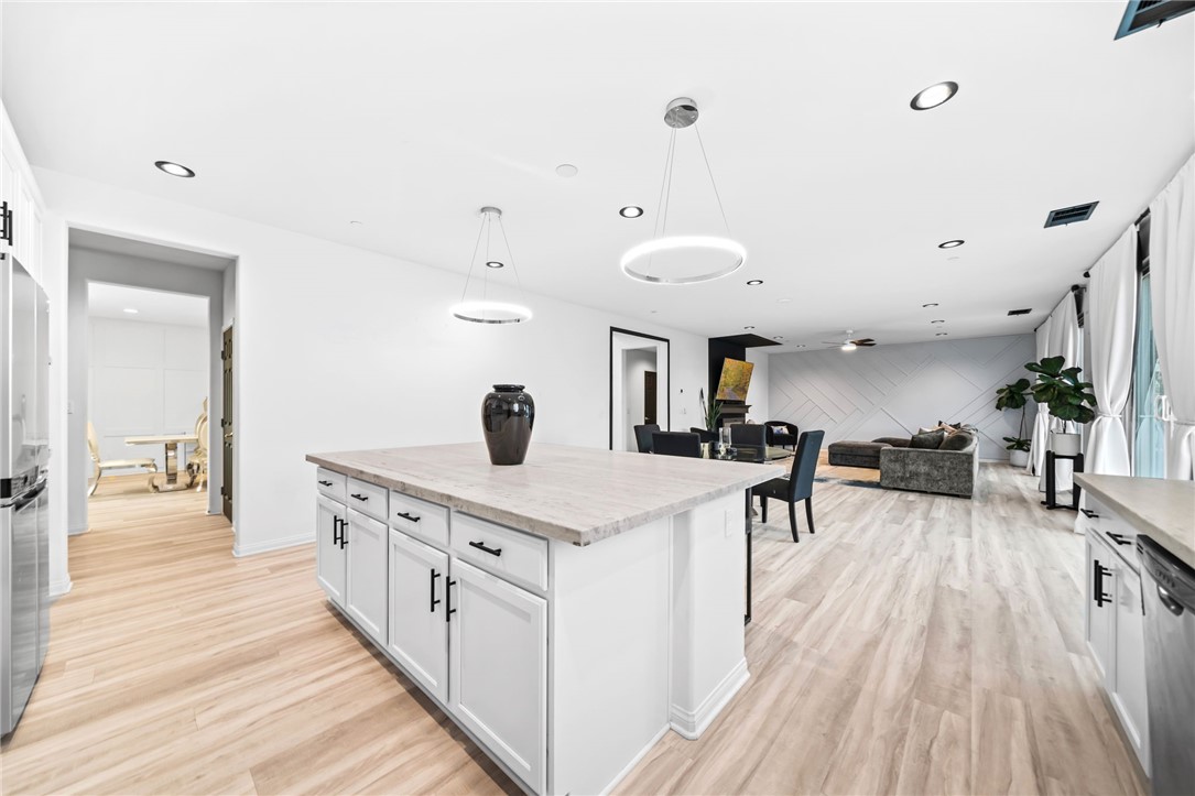 34166 Helenium Street