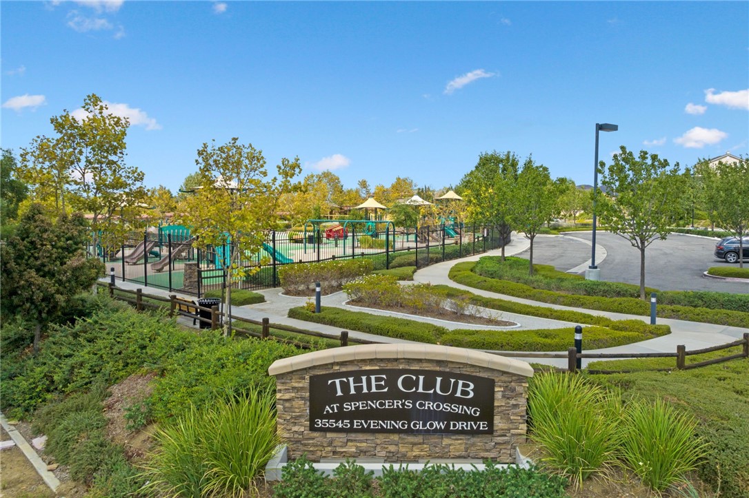 34166 Helenium Street