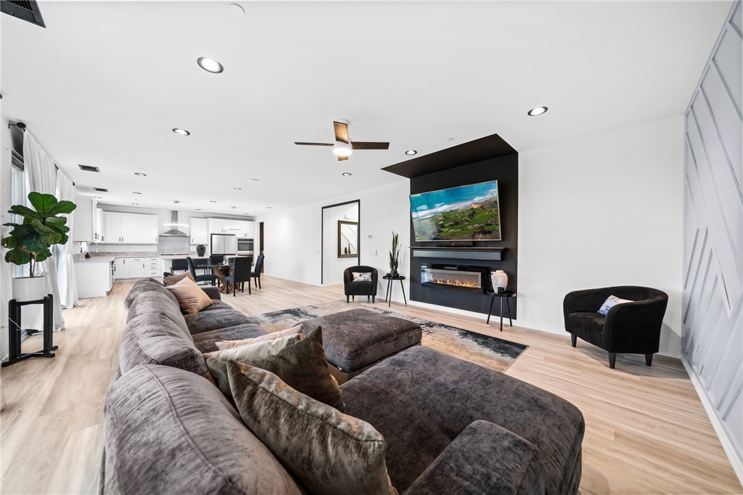 34166 Helenium Street