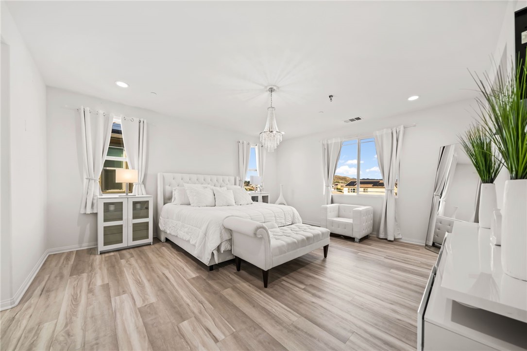 34166 Helenium Street