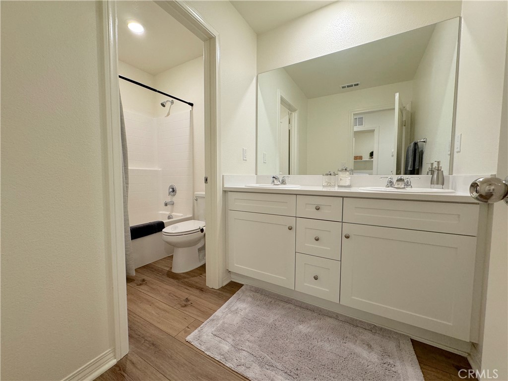 41976 Rondo Street 2605